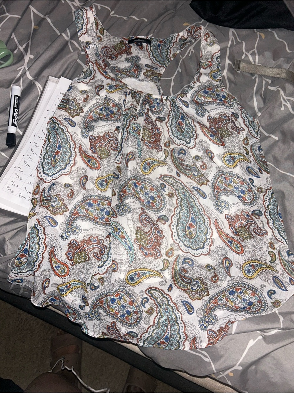 Ambiance White Paisley Print Sleeveless Camisole